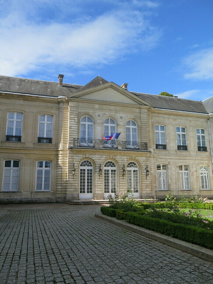 Hôtel et parc de la préfecture du Pas-de-Calais Le 22 sept 2024