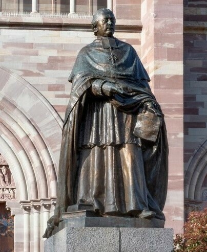 Découvrez une statue inaugurée il y a 100 ans