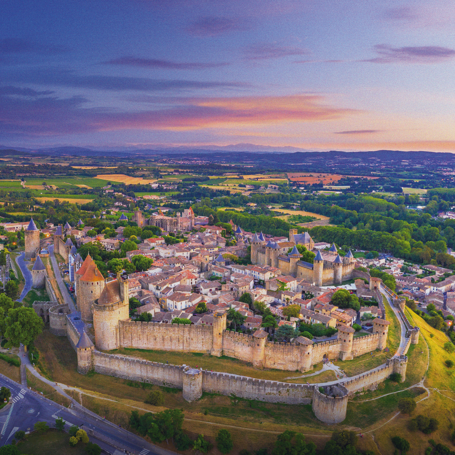 Embarquez pour un tour complet des remparts de la cité... Du 21 au 22 sept 2024