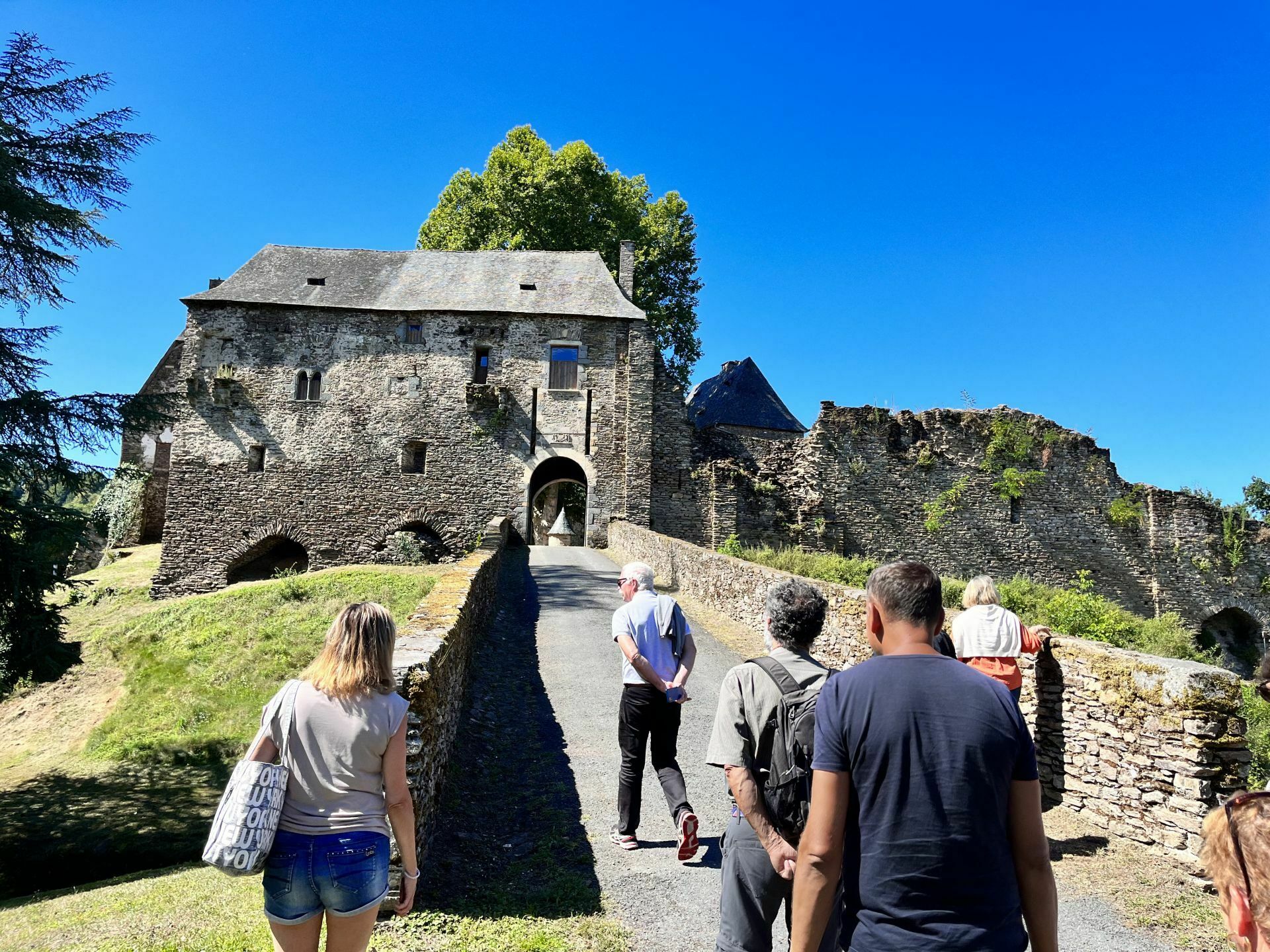 Visites guidée du village et du château Du 21 au 22 sept 2024