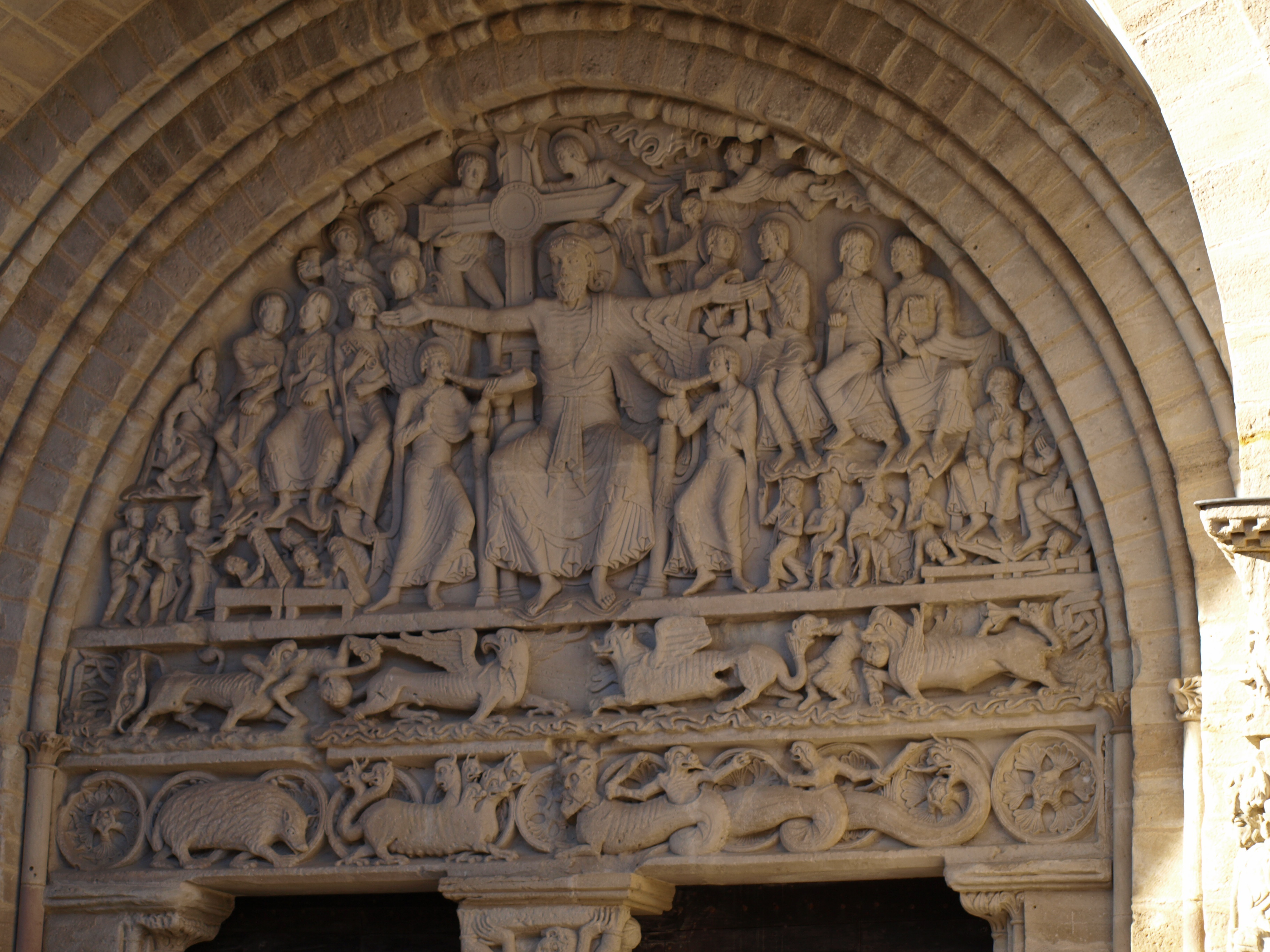 Visites guidées abbatiale Saint-Pierre