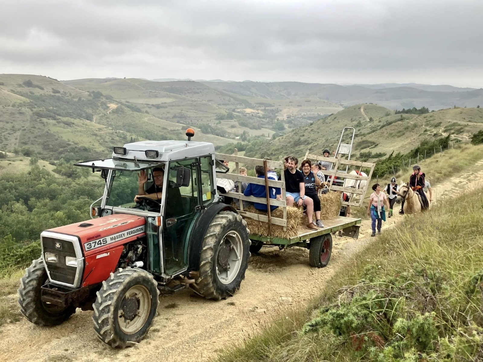 Balade autour du village historique de Laurac