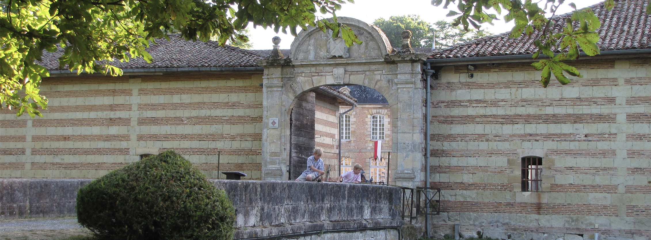 Explorez un château historique lors d