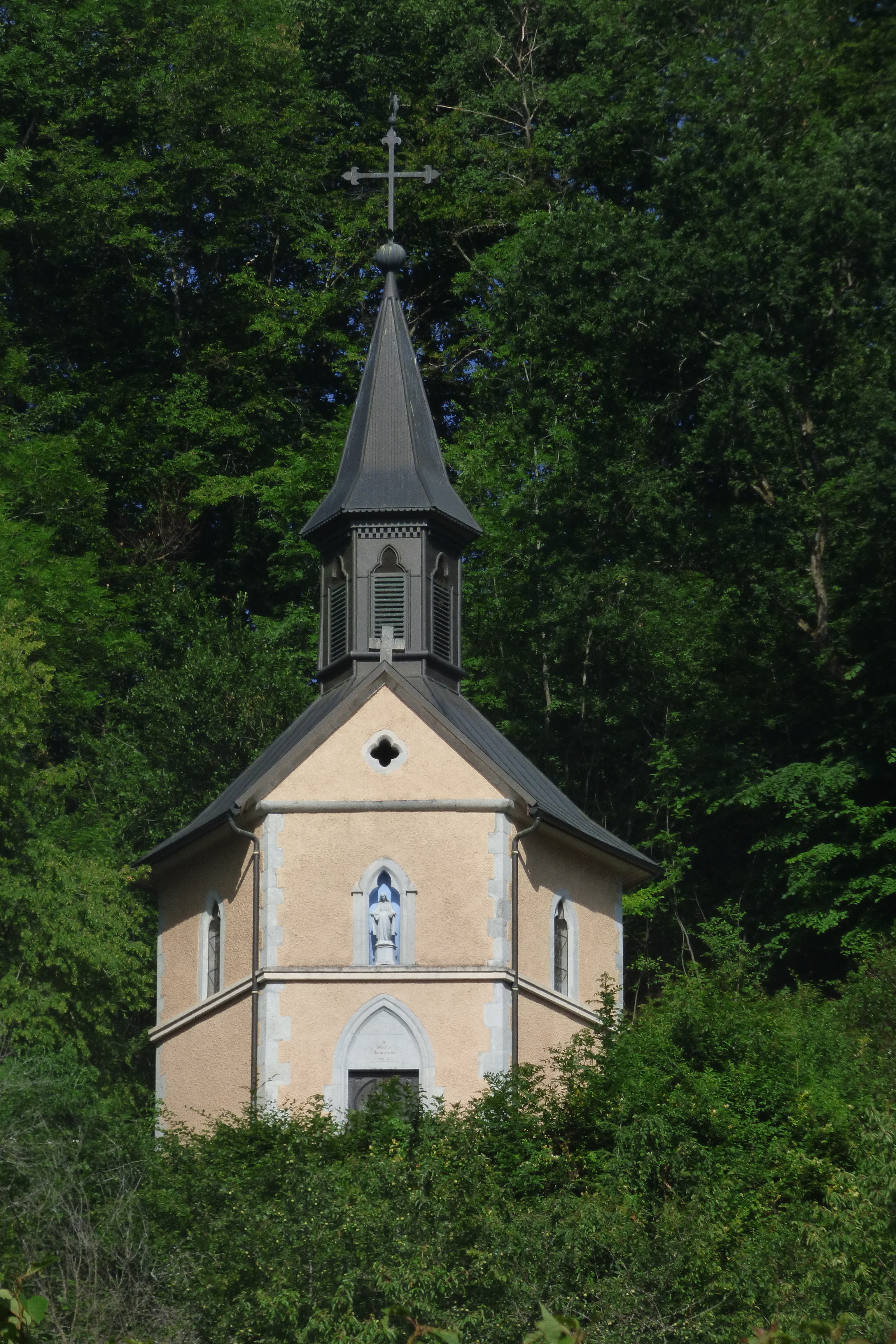 Chapelles néoclassiques de Saint-Roch, hameau de montagne