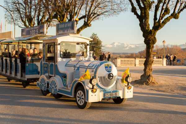 Visite guidée en petit train