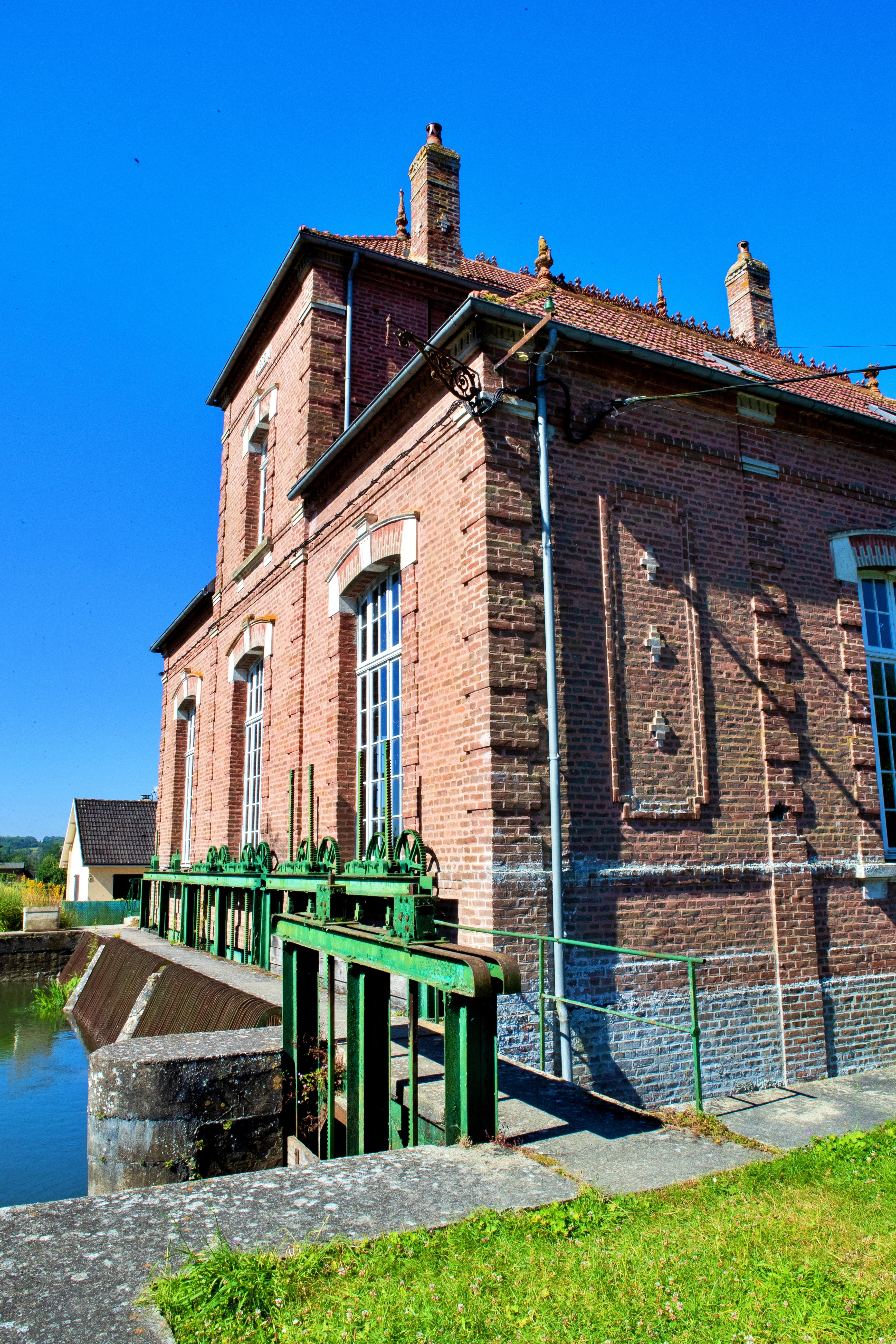 Etre éclusier sur le canal de la Somme Le 21 sept 2024