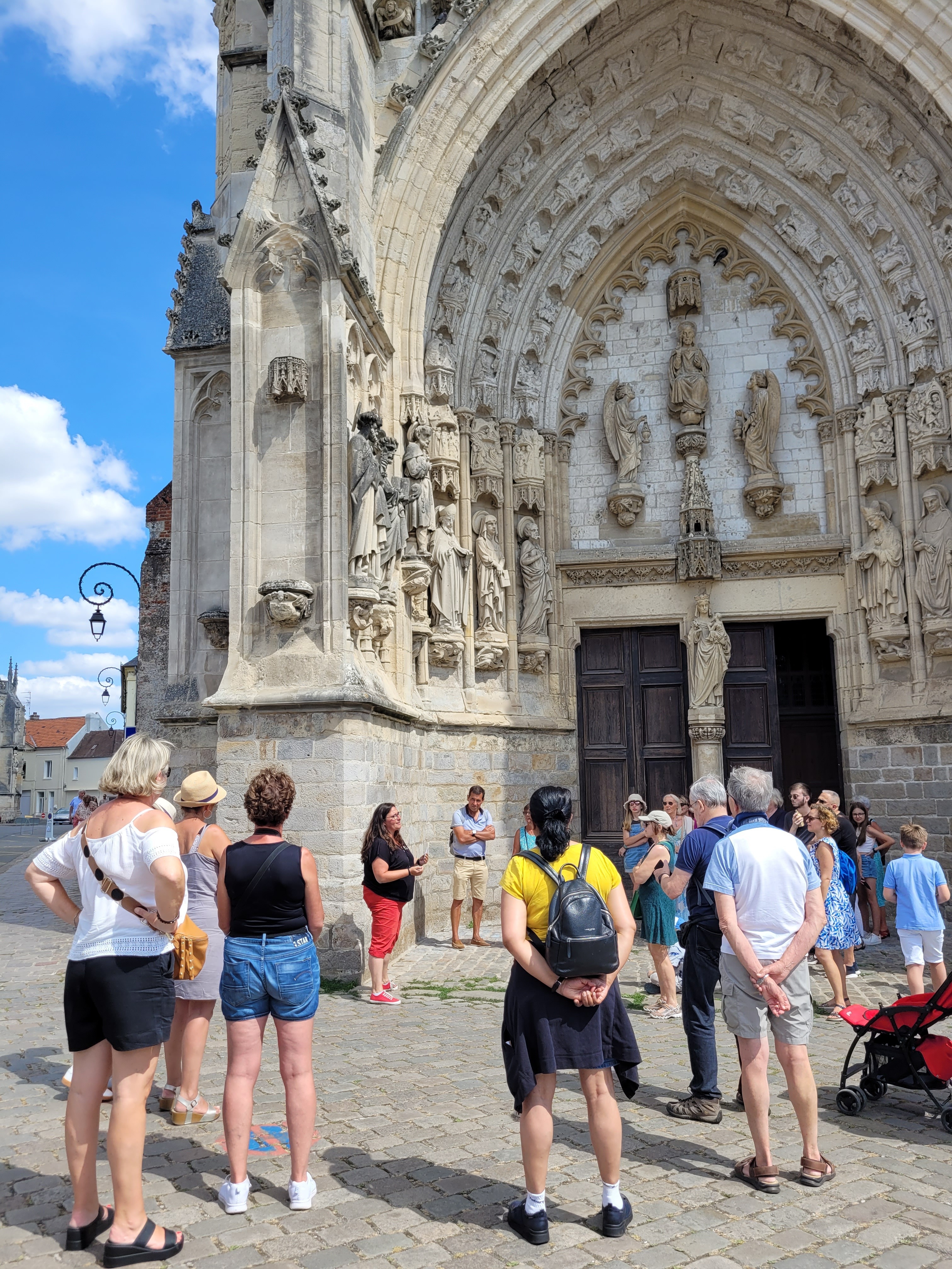 VISITE GUIDÉE : A LA DÉCOUVERTE D