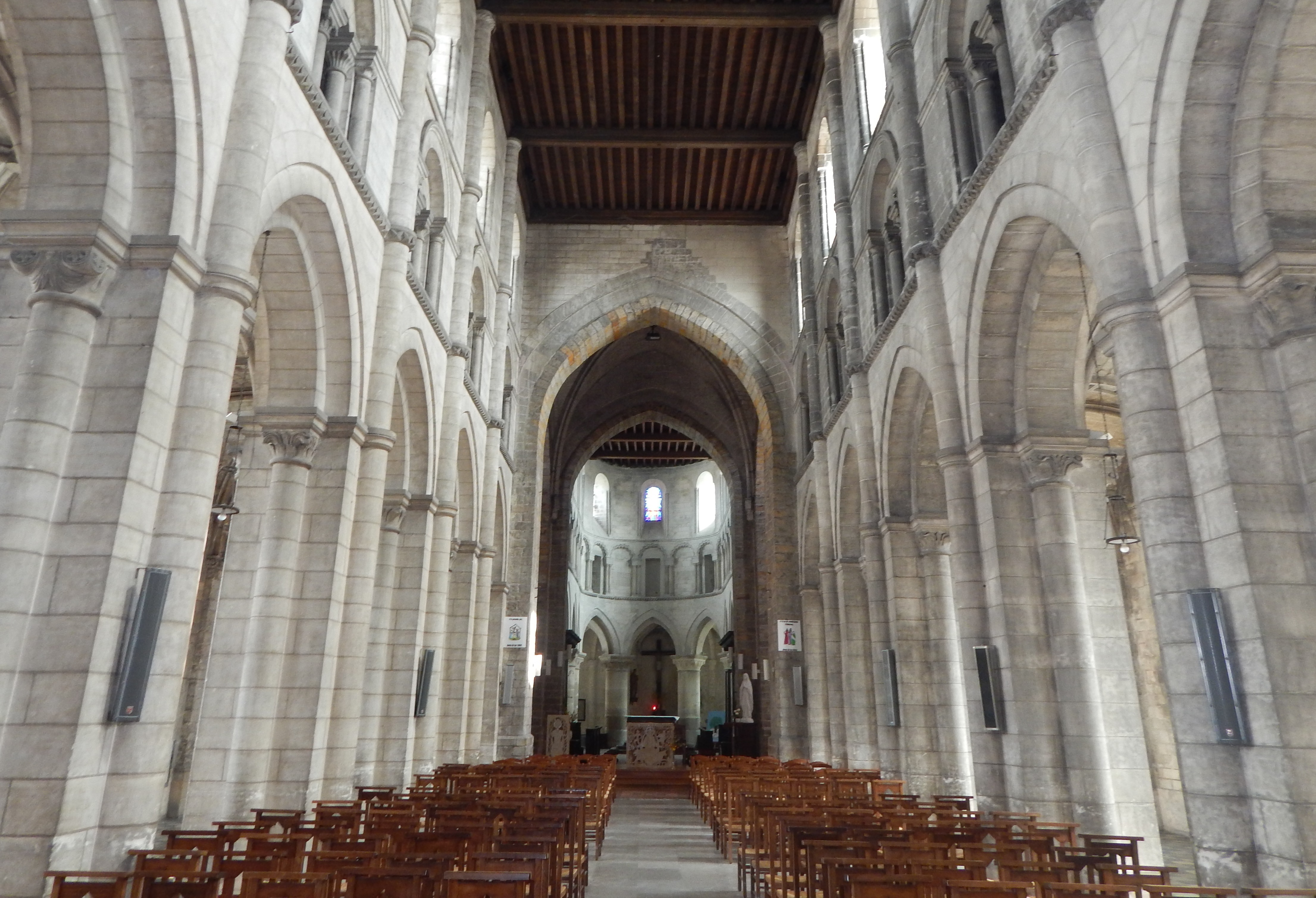 Visites guidées de la Collégiale Saint-Omer de... Le 22 sept 2024