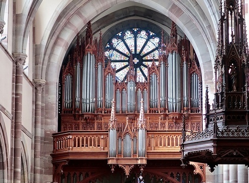 Découvrez un orgue de tribune fabriqué par la maison Joseph Merklin