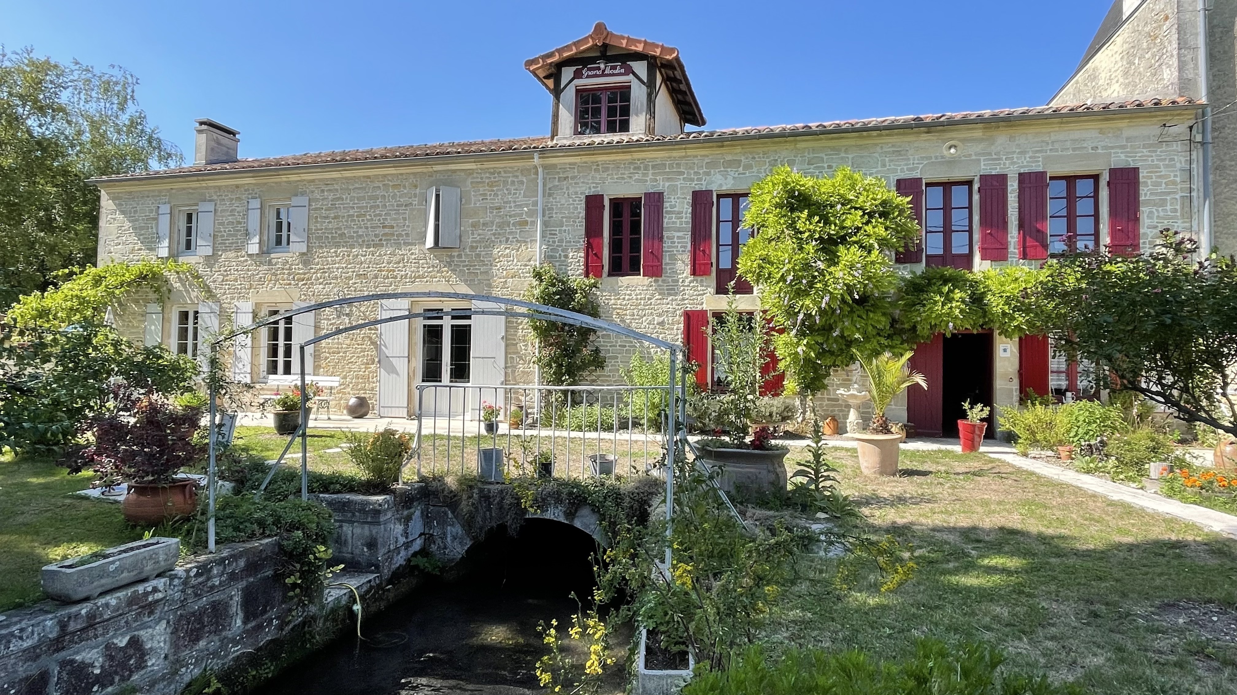 Découvrez ce moulin à eau du XVIIIe siècle Le 22 sept 2024