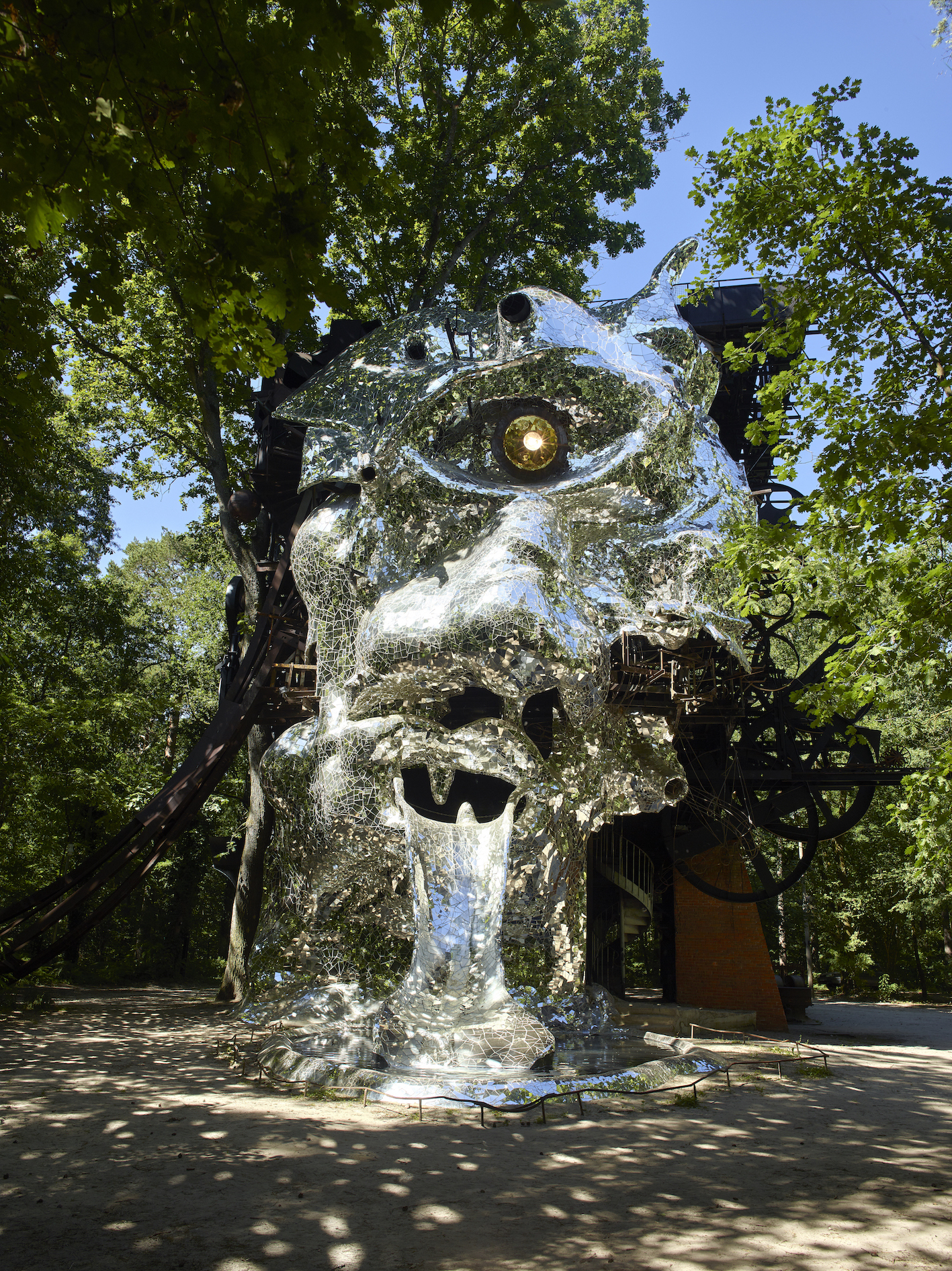 Visites guidées du Cyclop de Jean Tinguely