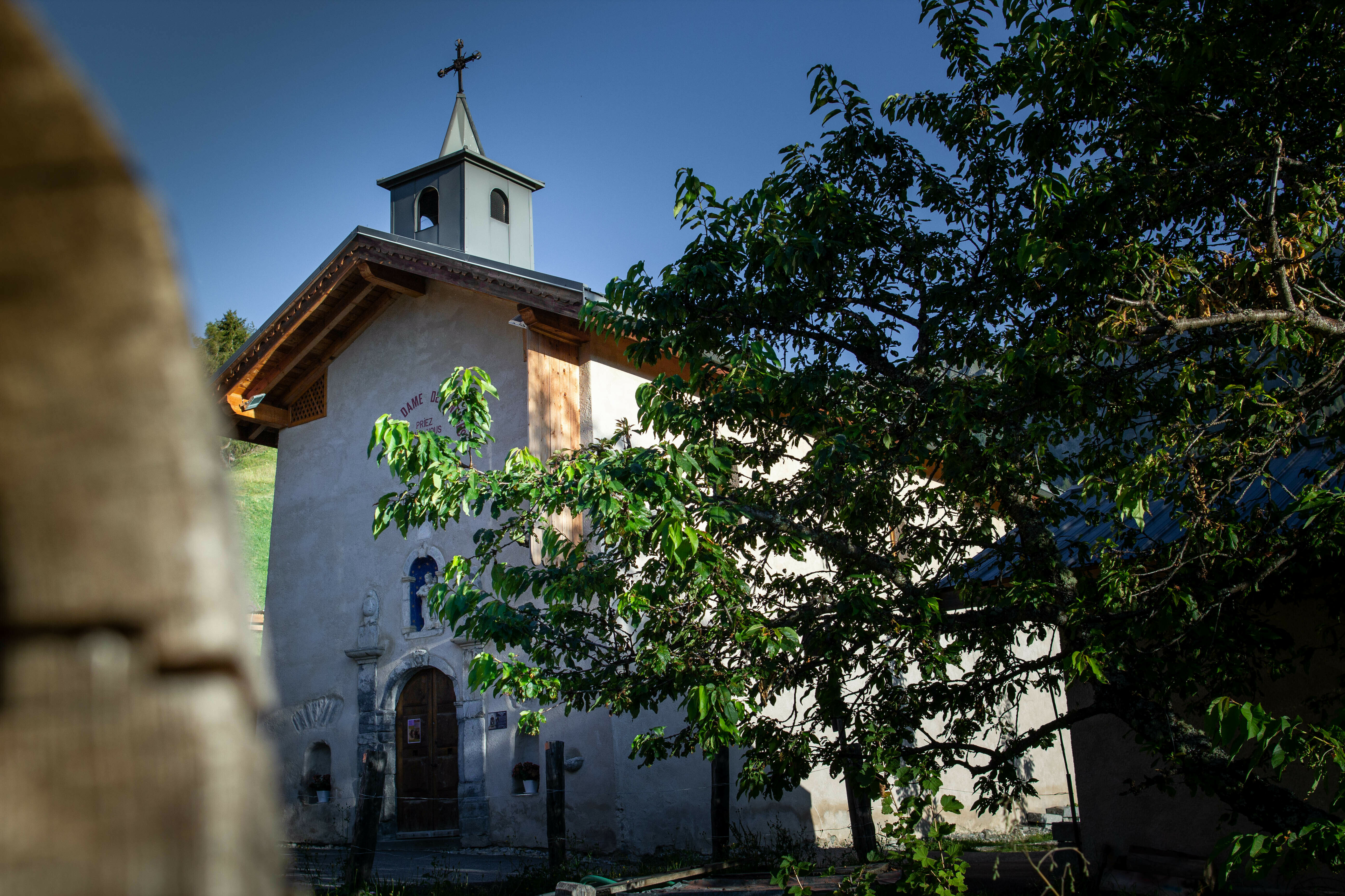 La chapelle ND des Neiges à Montgésin : le baroque... Le 21 sept 2024