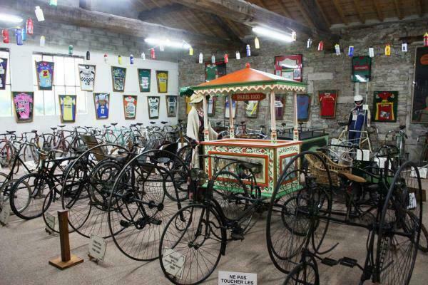 Visite du musée du Vélo Michel Grézaud