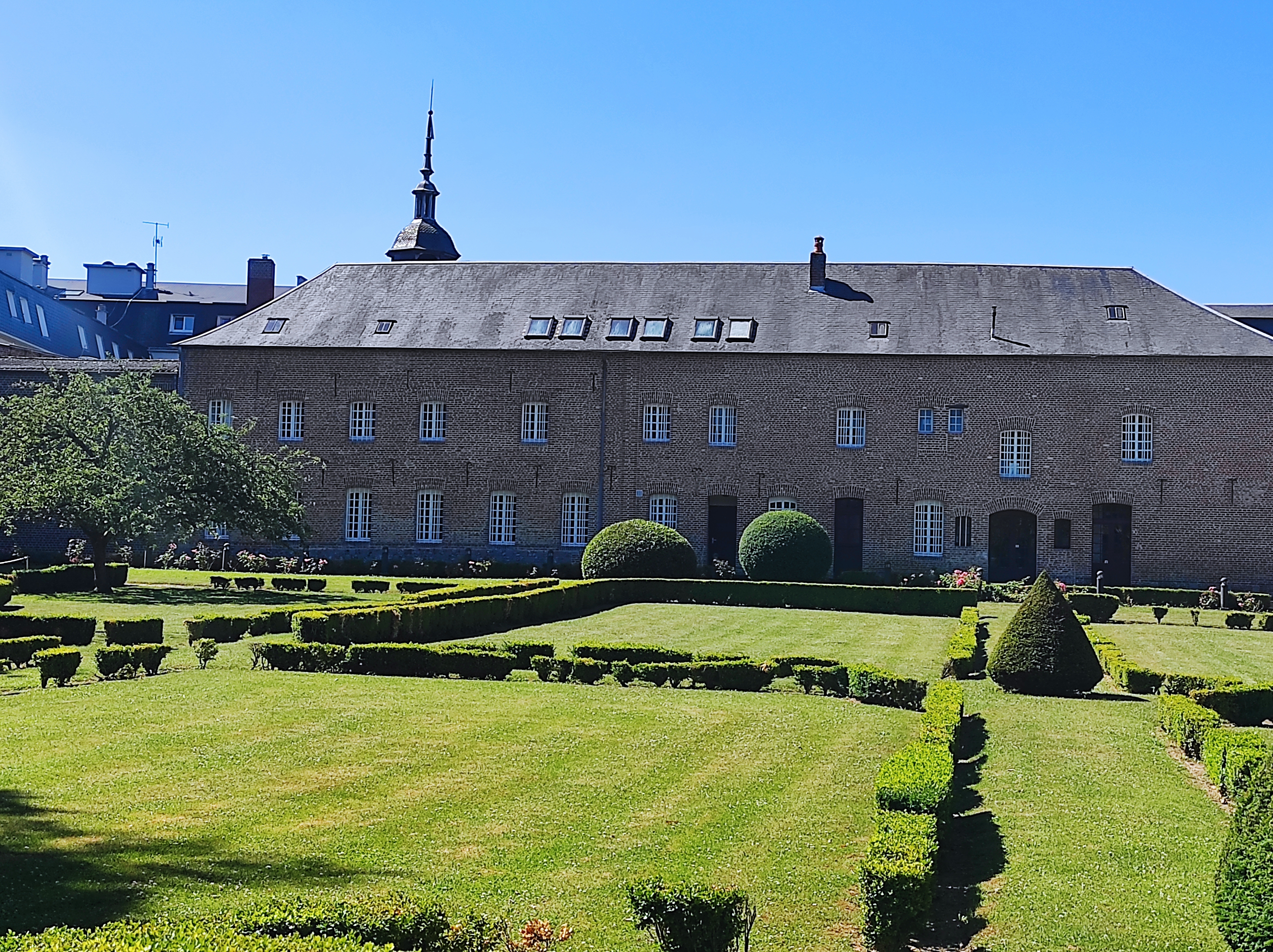 VISITE LIBRE DES JARDINS DU CARMEL