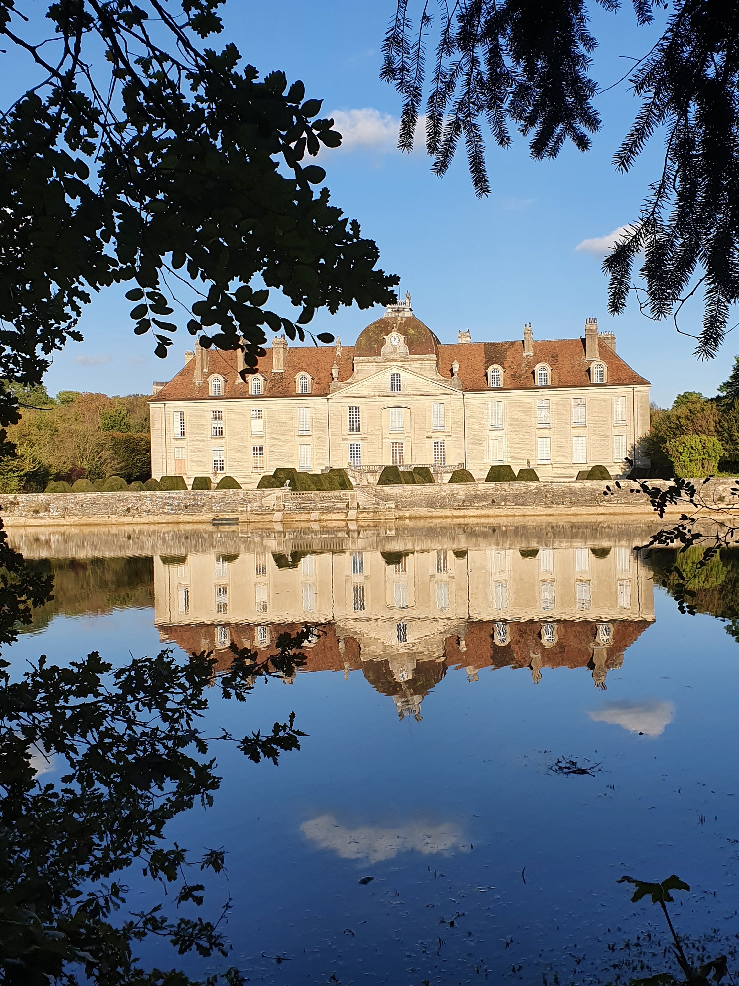 Visite libre du château de Fontaine-Française Le 22 sept 2024