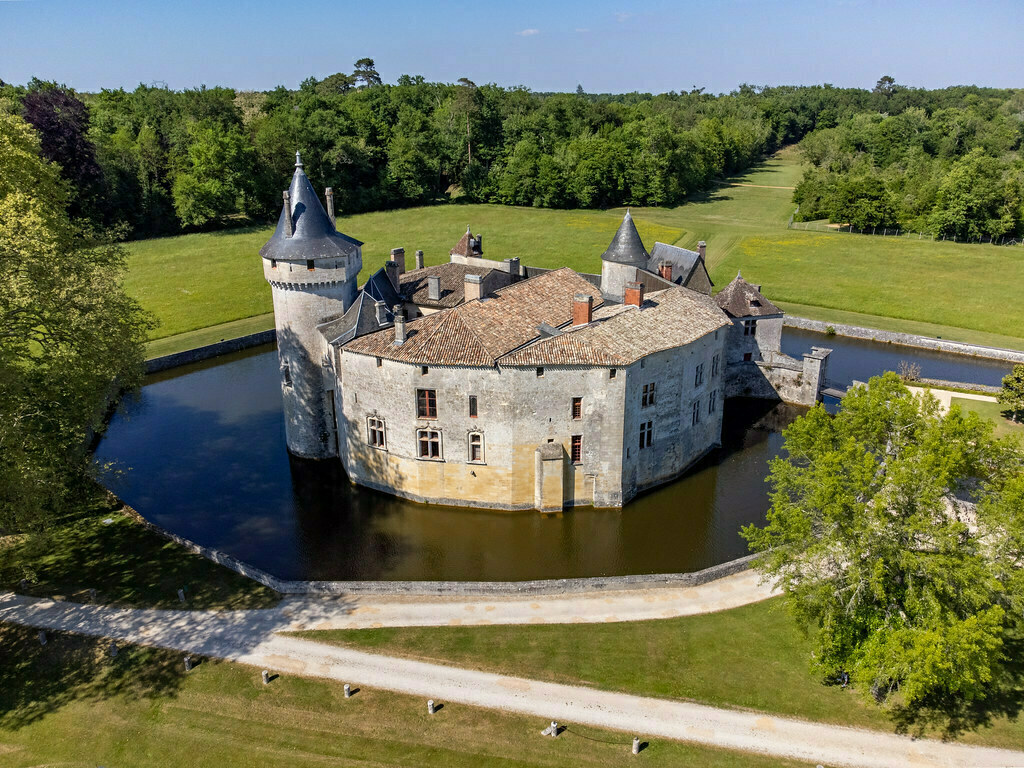 Découvrez le château de Montesquieu