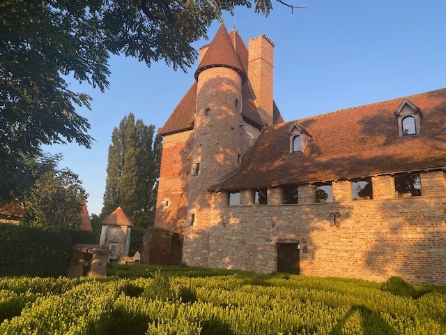 Visite du parc du château de Messey-sur-Grosne Du 21 au 22 sept 2024