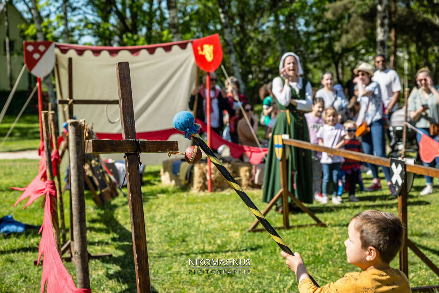 Campement de jeux médiévaux