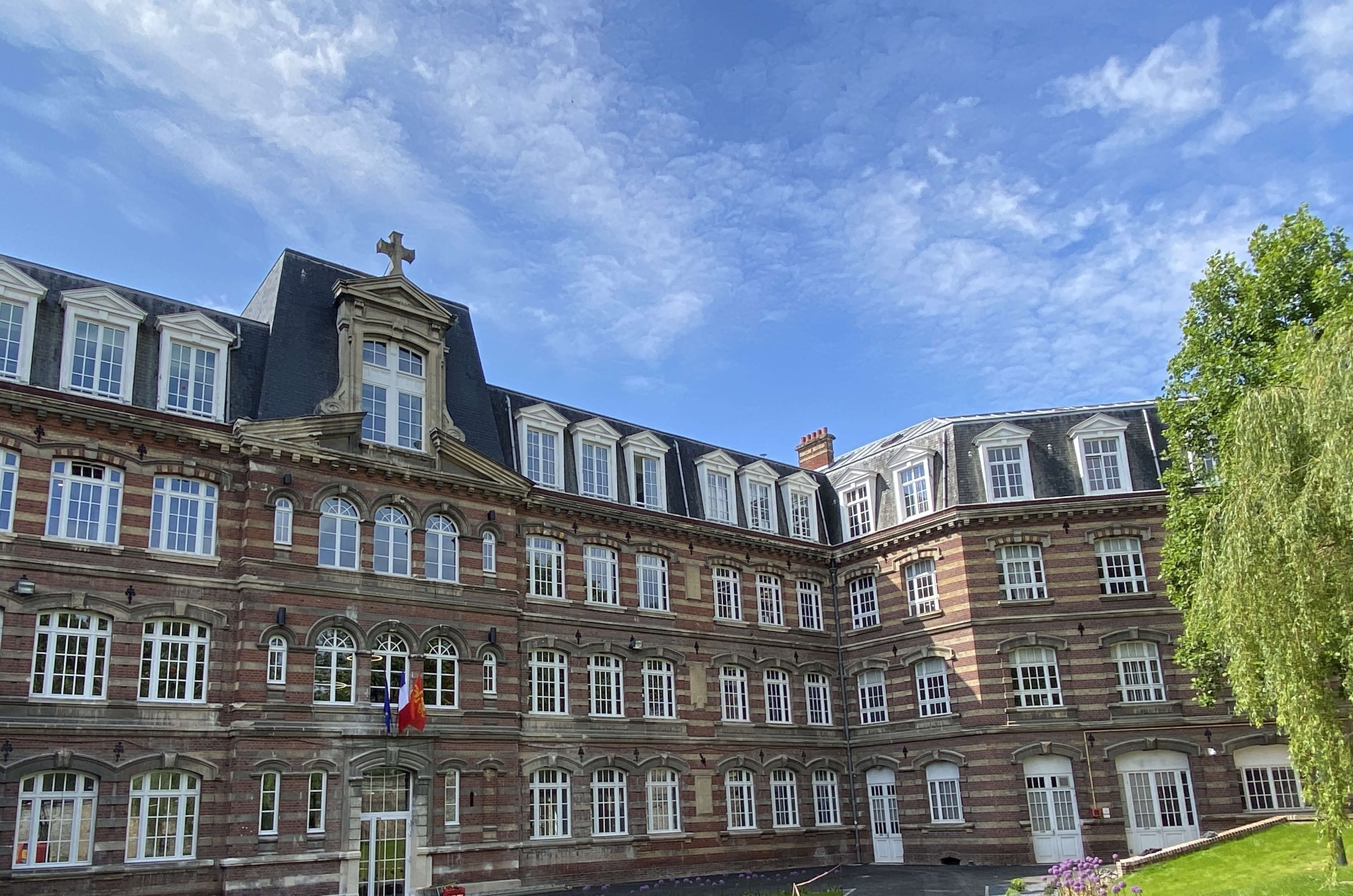 Visite guidée du campus par les étudiants Le 21 sept 2024