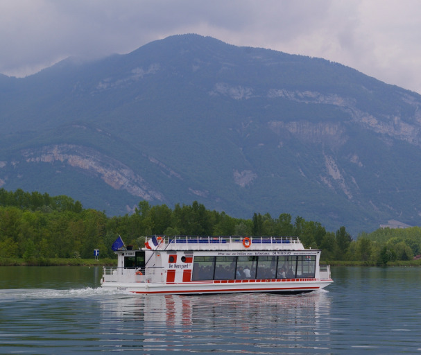 Croisière historique sur le Rhône canalisé