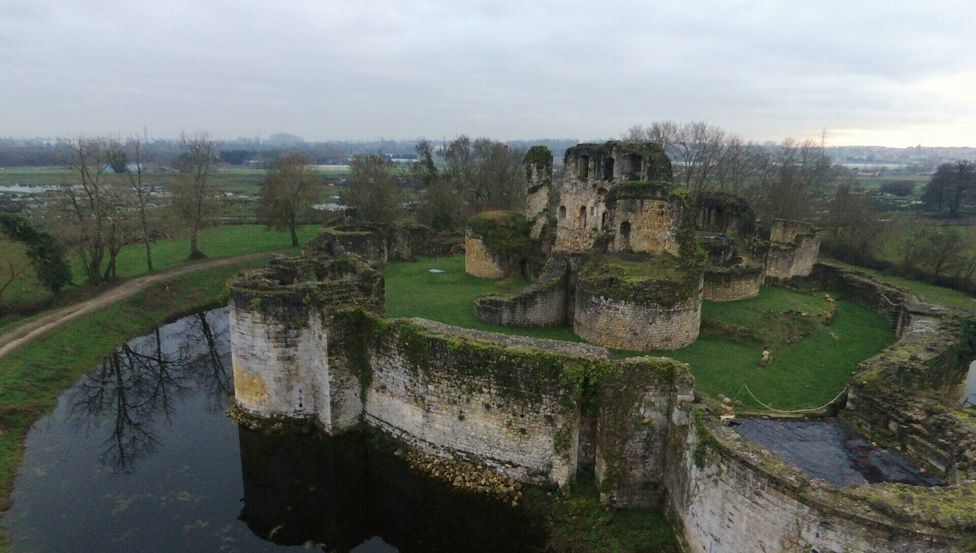 Visite libre forteresse médiévale de Blanquefort