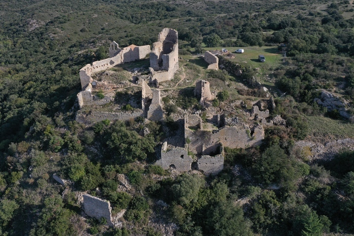 Visites commentées du site médiéval du Castelas... Du 21 au 22 sept 2024