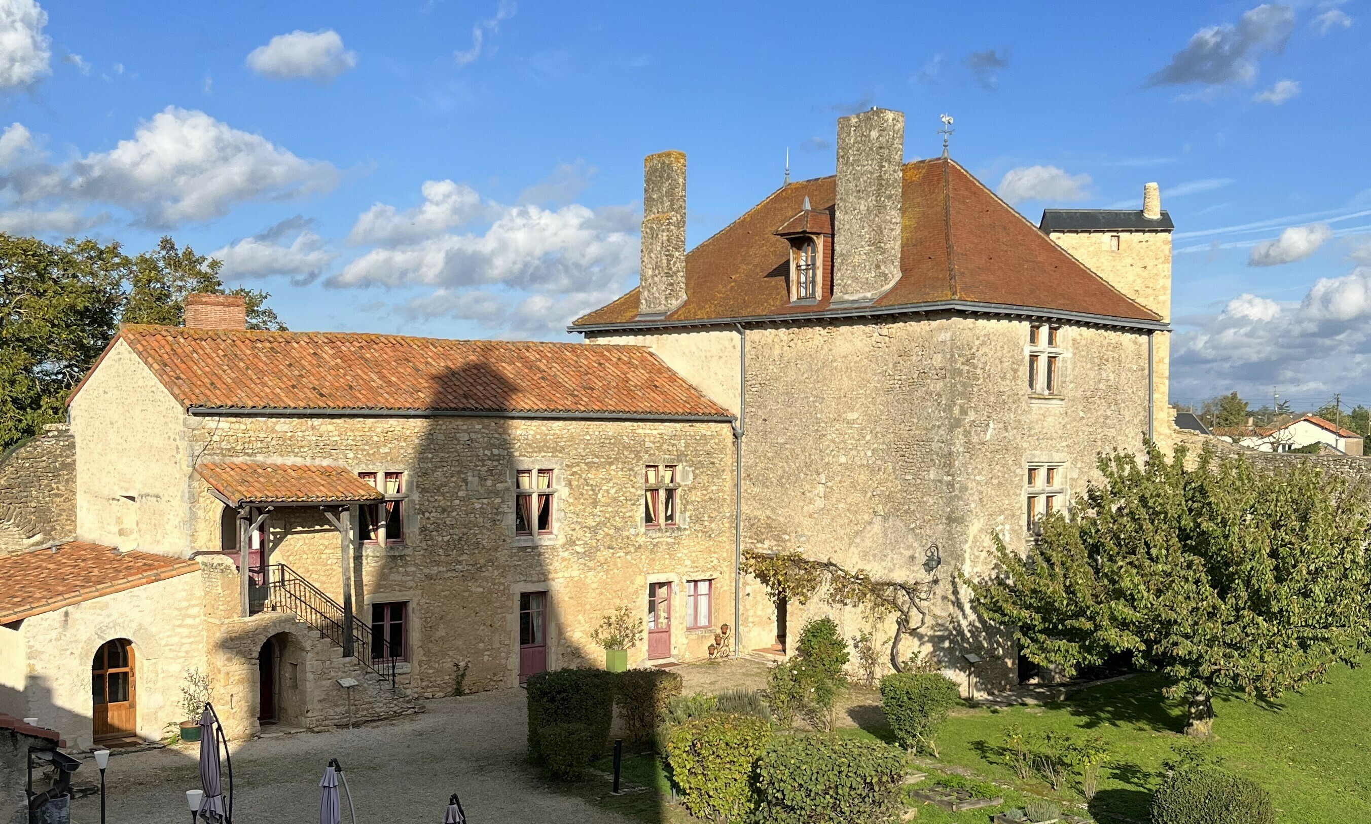 Venez visiter librement le Vieux Château