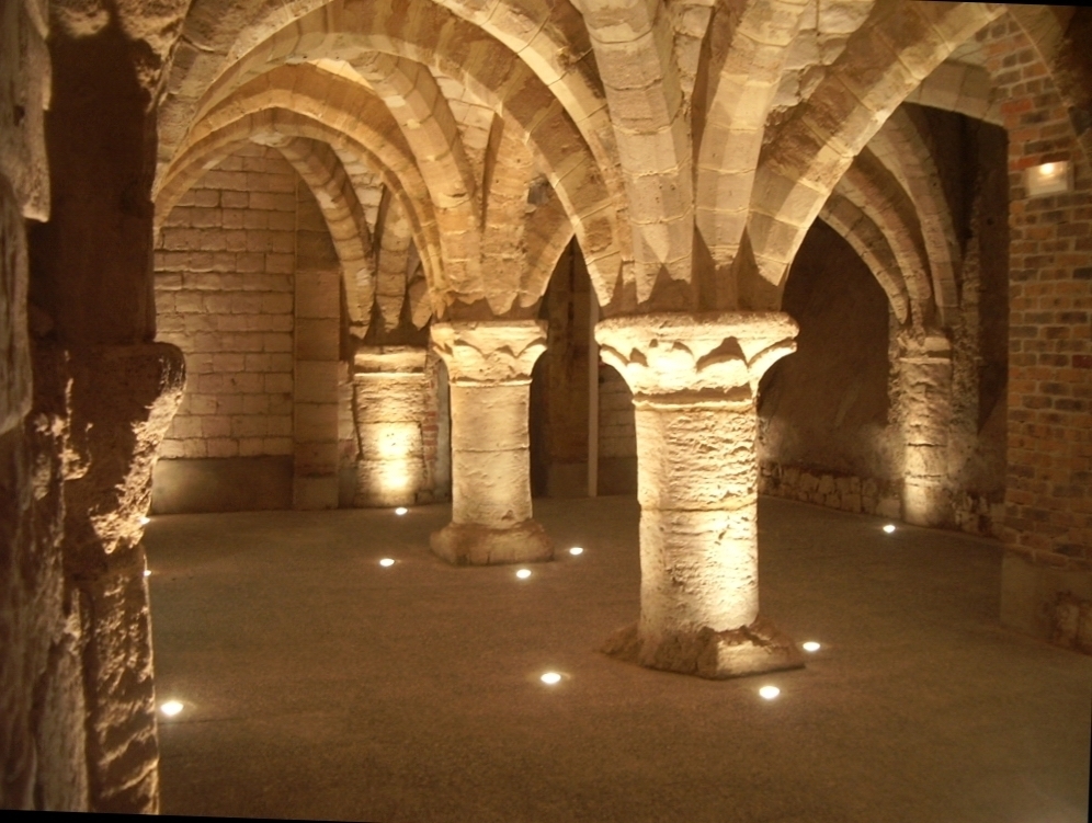 Visitez librement des caves médiévales Du 21 au 22 sept 2024