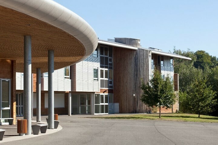 Visites et conférences au lycée Maryse Bastié