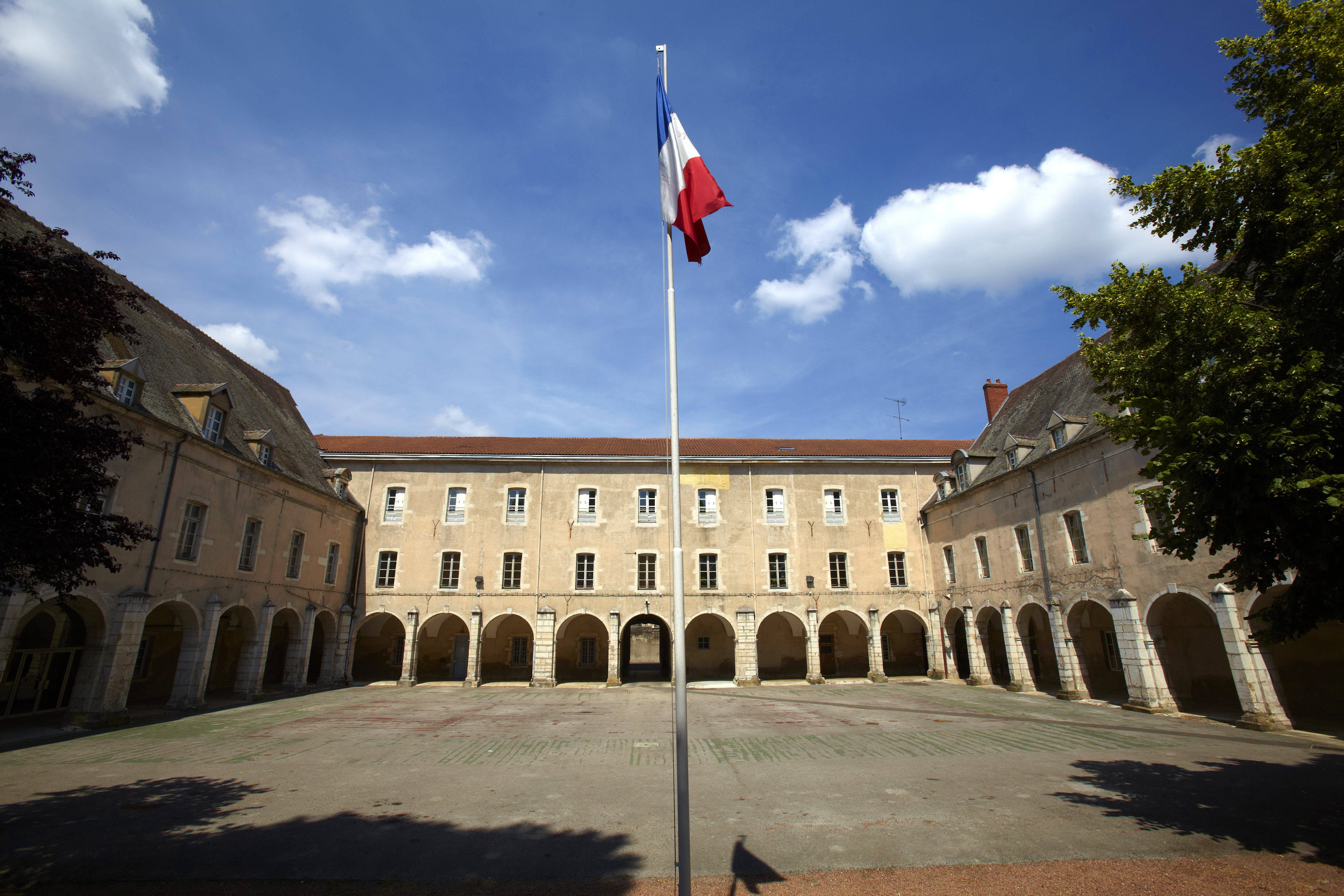 Visite de la caserne de la compagnie républicaine de sécurité... Le 21 sept 2024