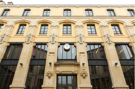 Visite soufflée de la Maison des métallos avec Souffleurs de Sens