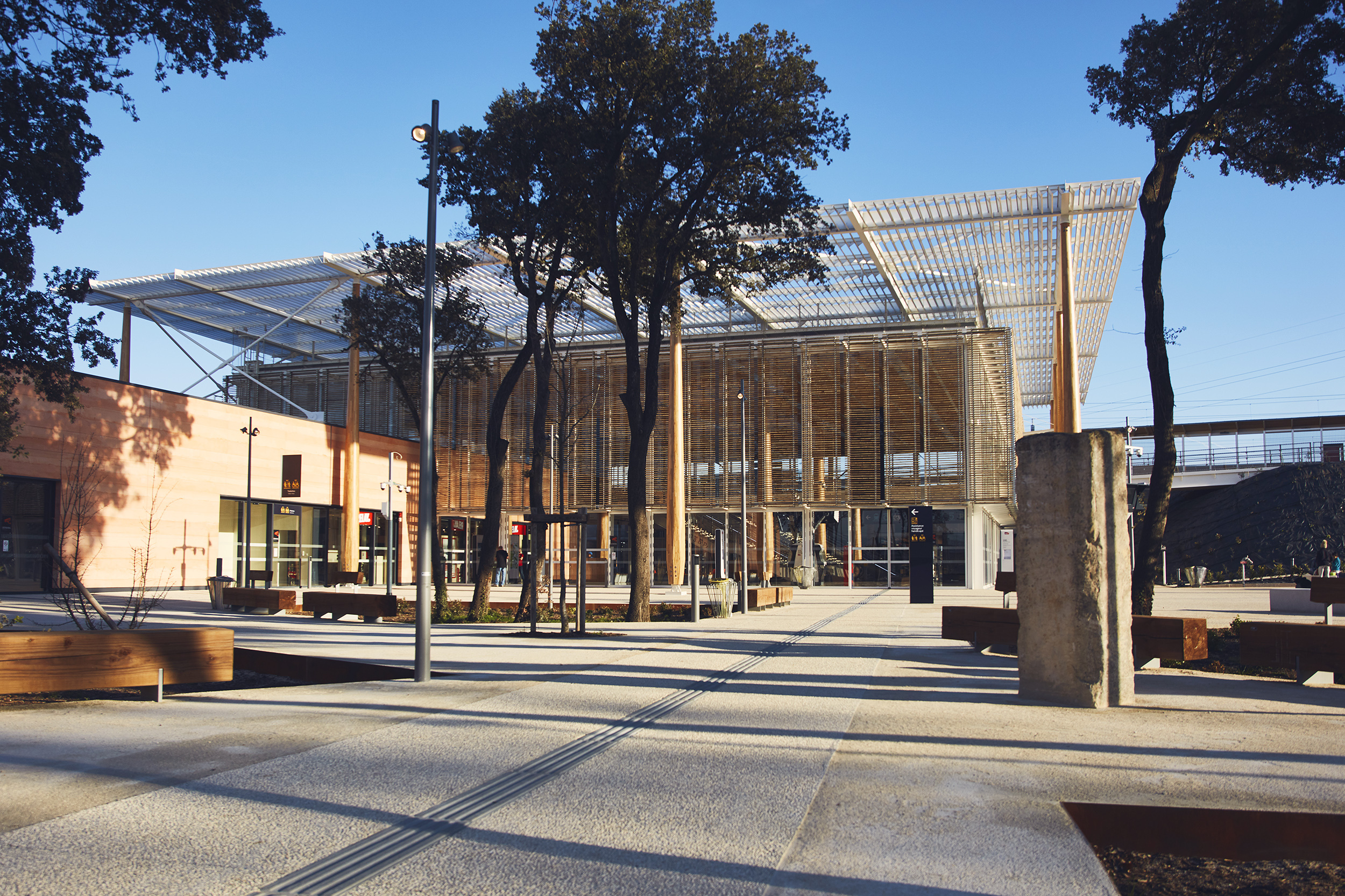 Suivez le guide à la gare de Nîmes-pont-du-Gard Du 21 au 22 sept 2024