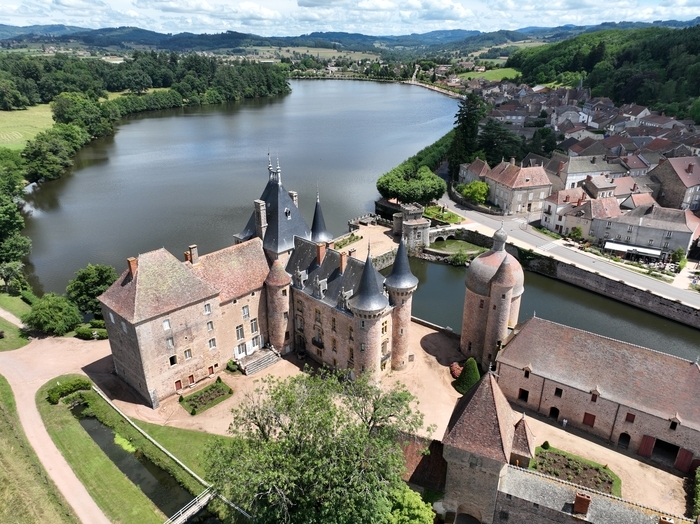 Visite du château de La Clayette Du 21 au 22 sept 2024