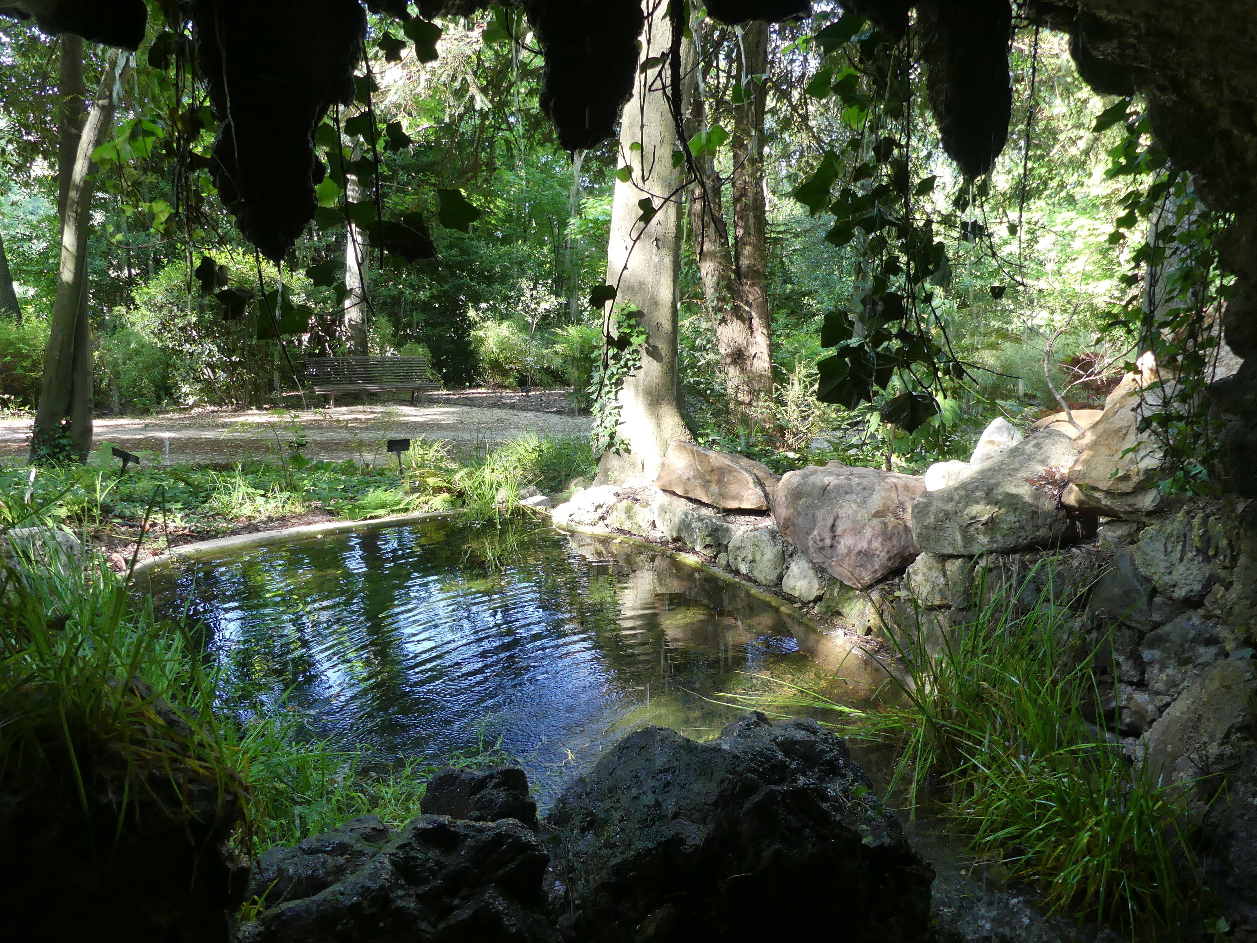 Visite du jardin remarquable des Oules