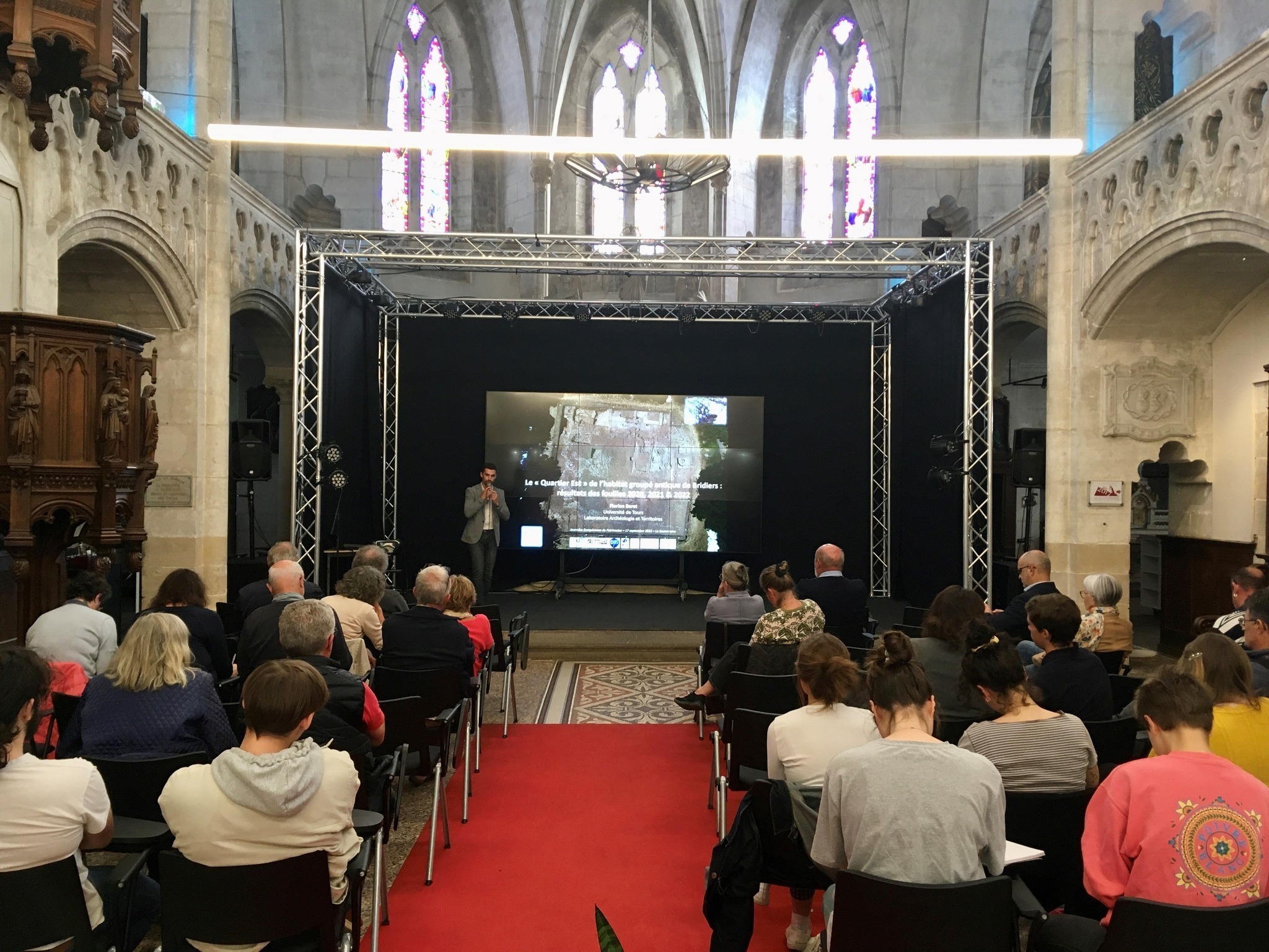 Conférence par F. Baret les « résultats 2023 de la fouille programmée du Quartier Est de l