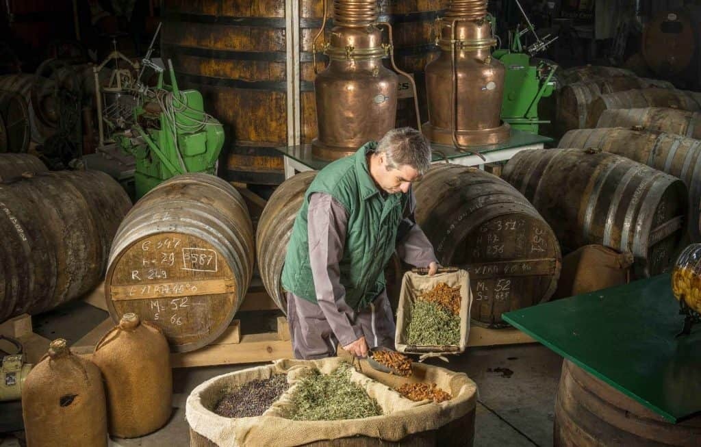 Visites guidées de la distillerie de la Verveine du Velay... Le 21 sept 2024