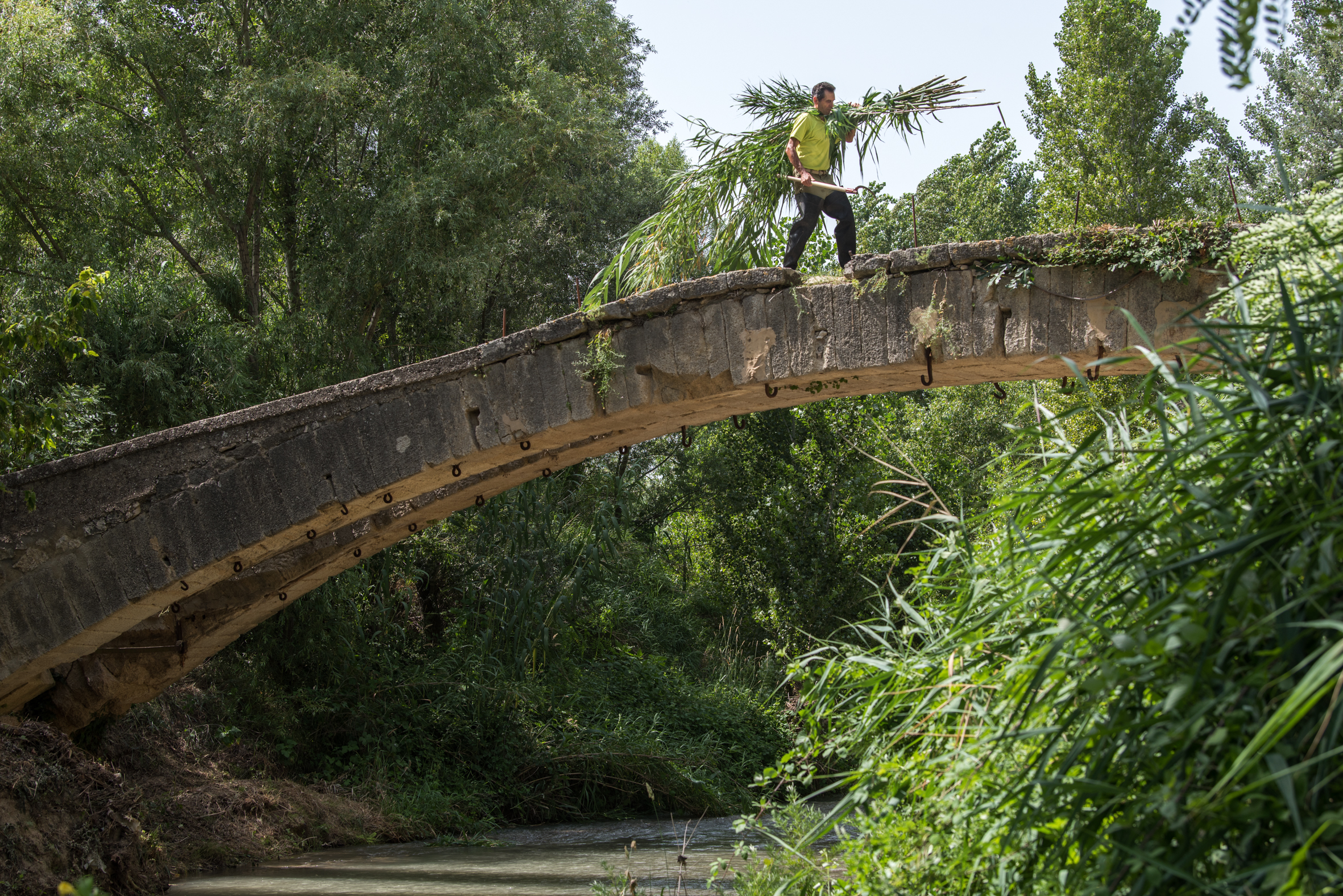 VISITE AU PONT DE LA CANAÙ