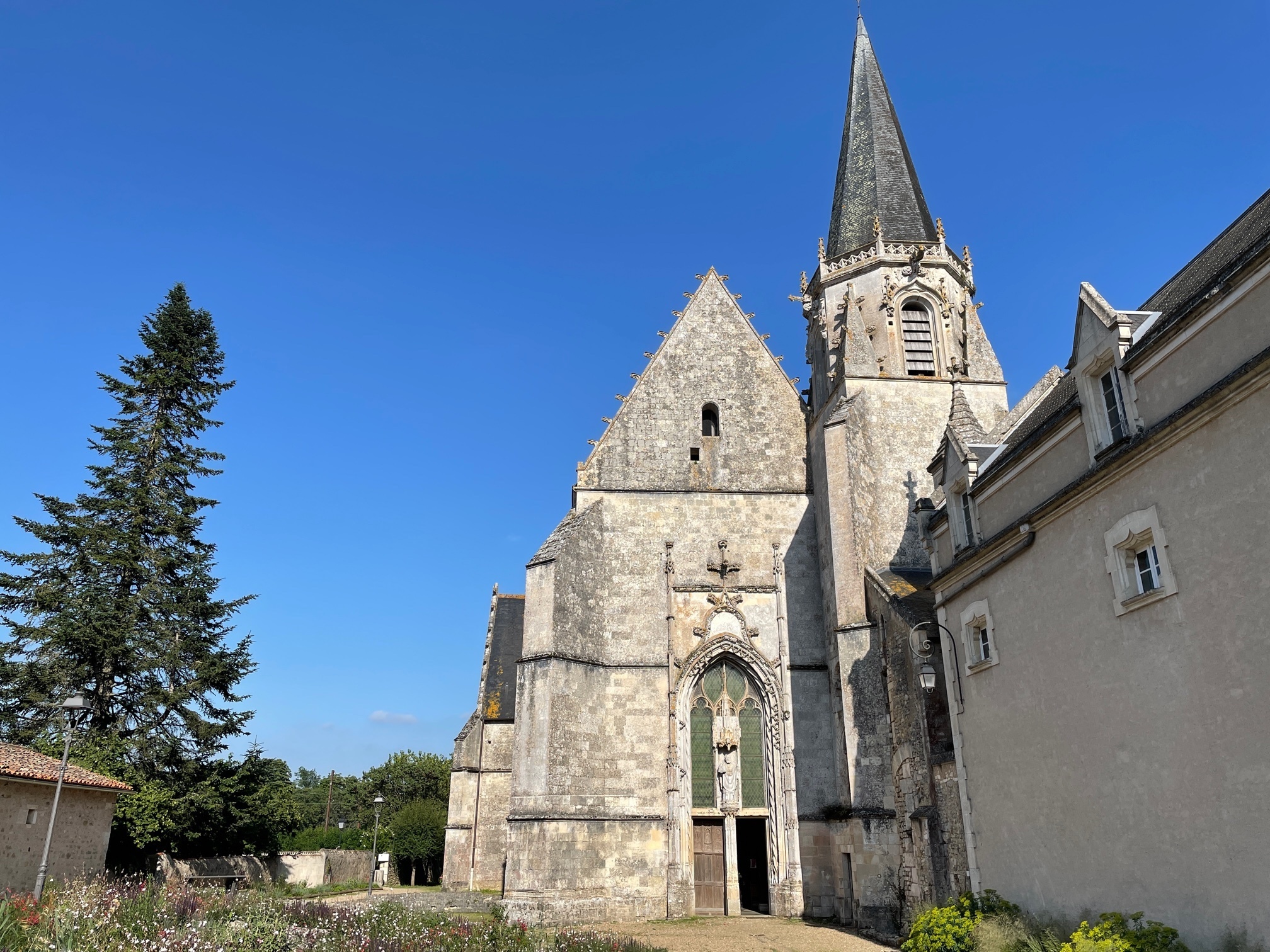 À la découverte des trésors de Ligugé