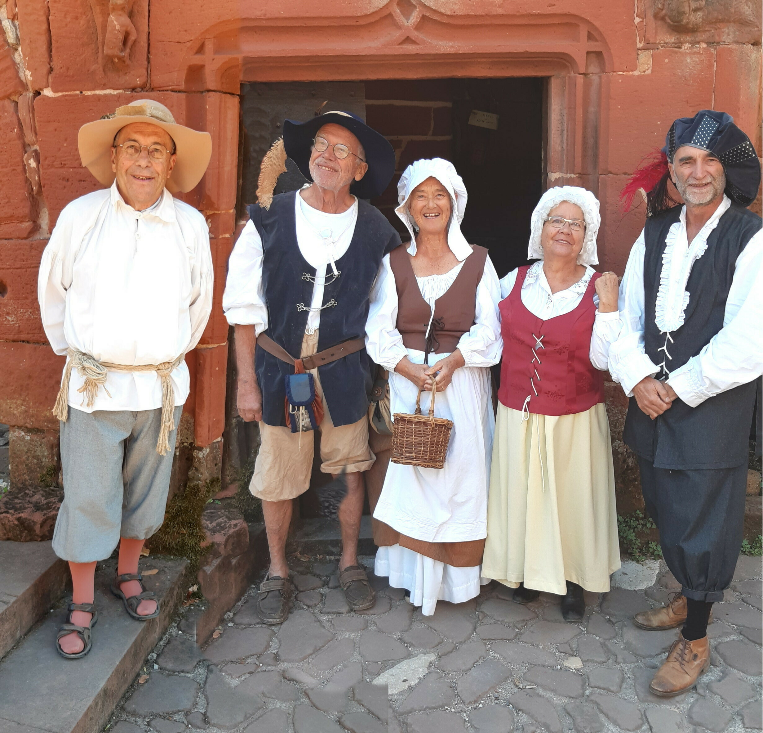 Accueil en costume et visite de la Maison de la Sirène