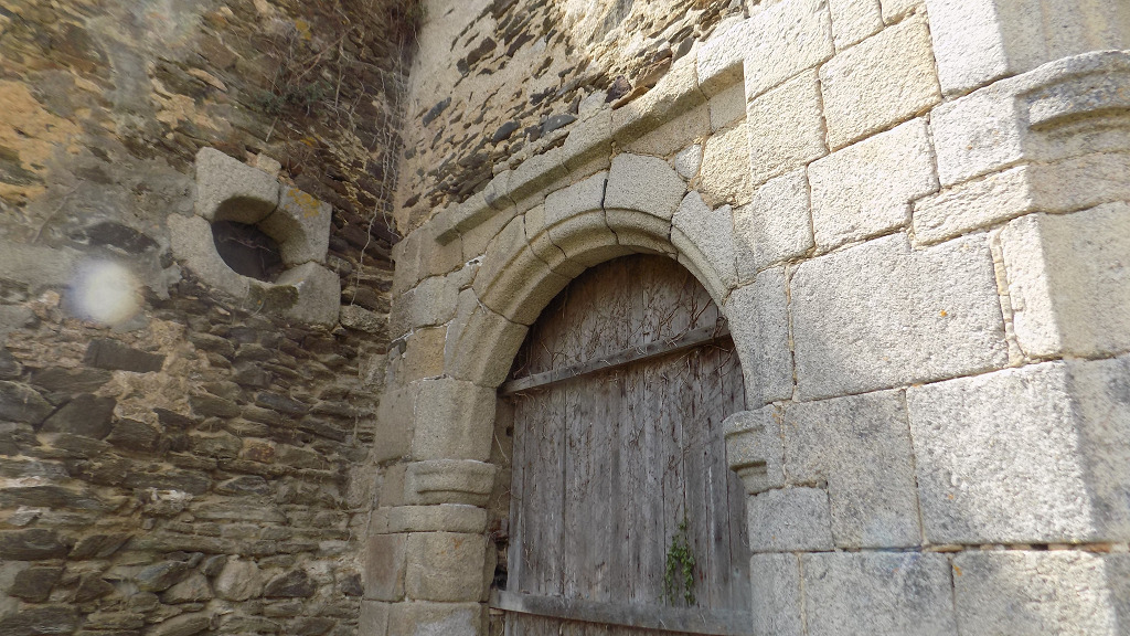 Conférence historique suivie de visite des extérieurs du château