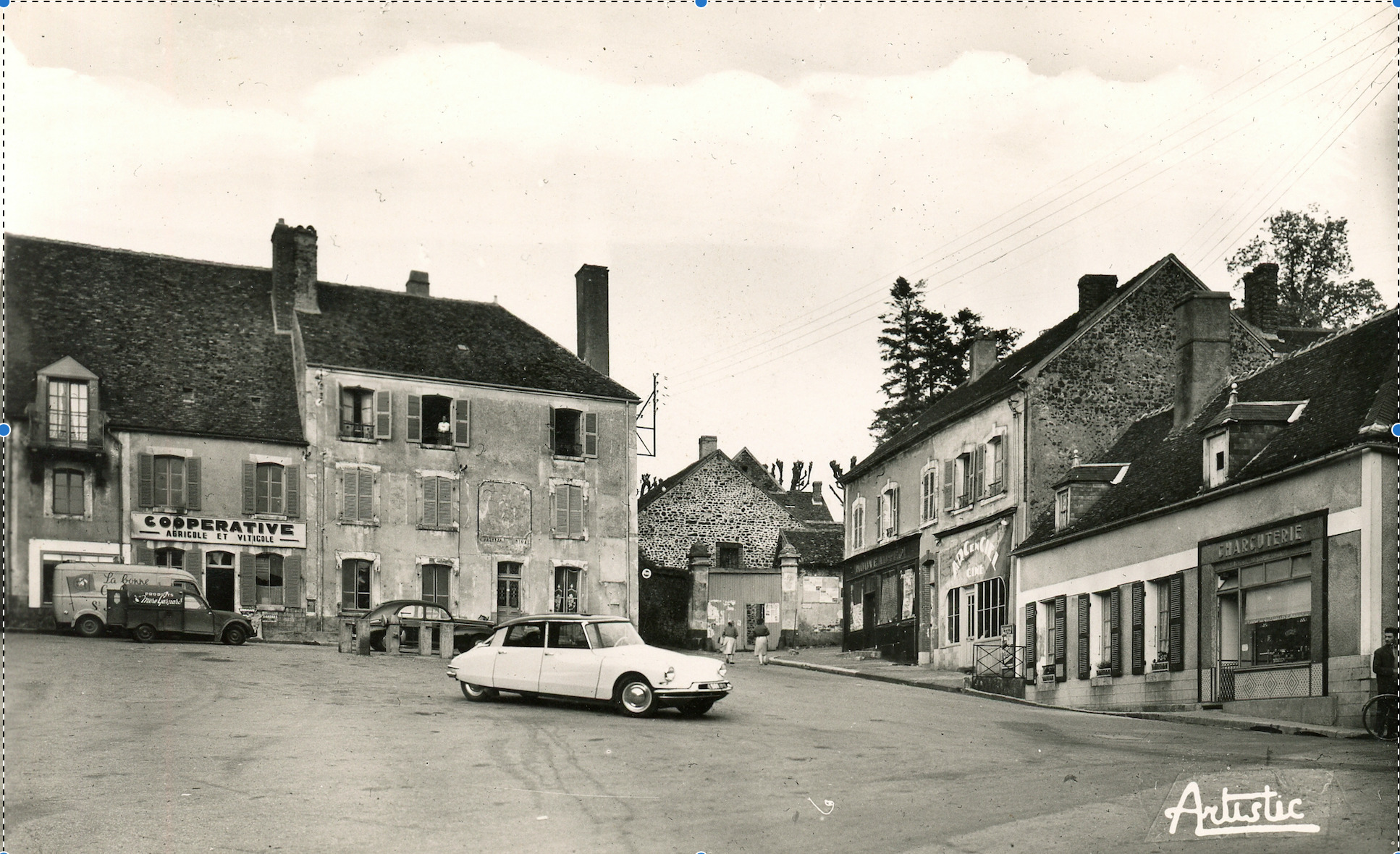 Exposition photo « Saint-Sauveur-en-Puisaye d