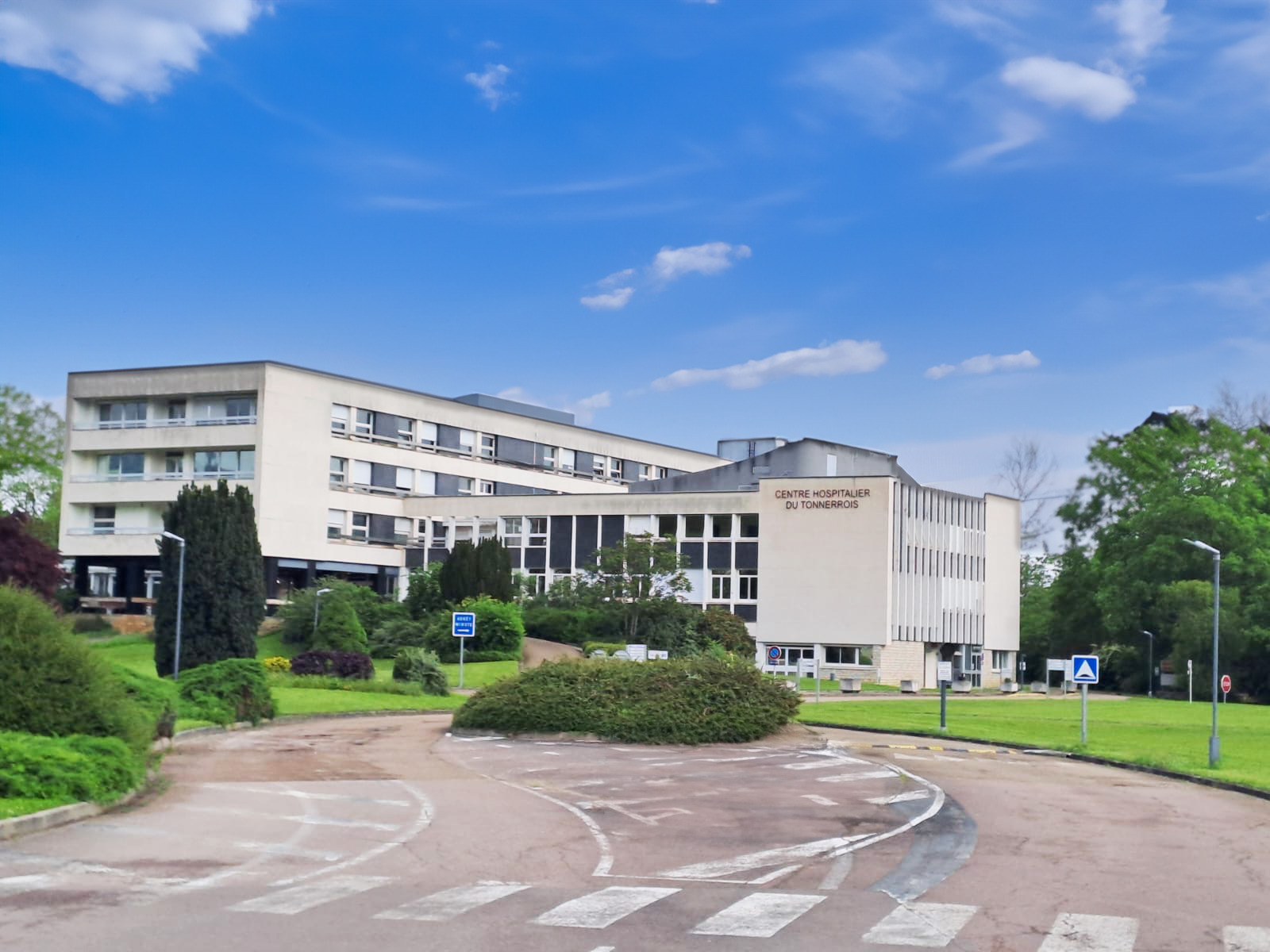 Visite du plateau technique et de rééducation du Centre hospitalier du Tonnerrois