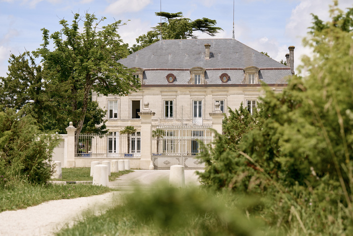 Visite guidée du château de Bonbonnet et de la distillerie Citadelle Gin