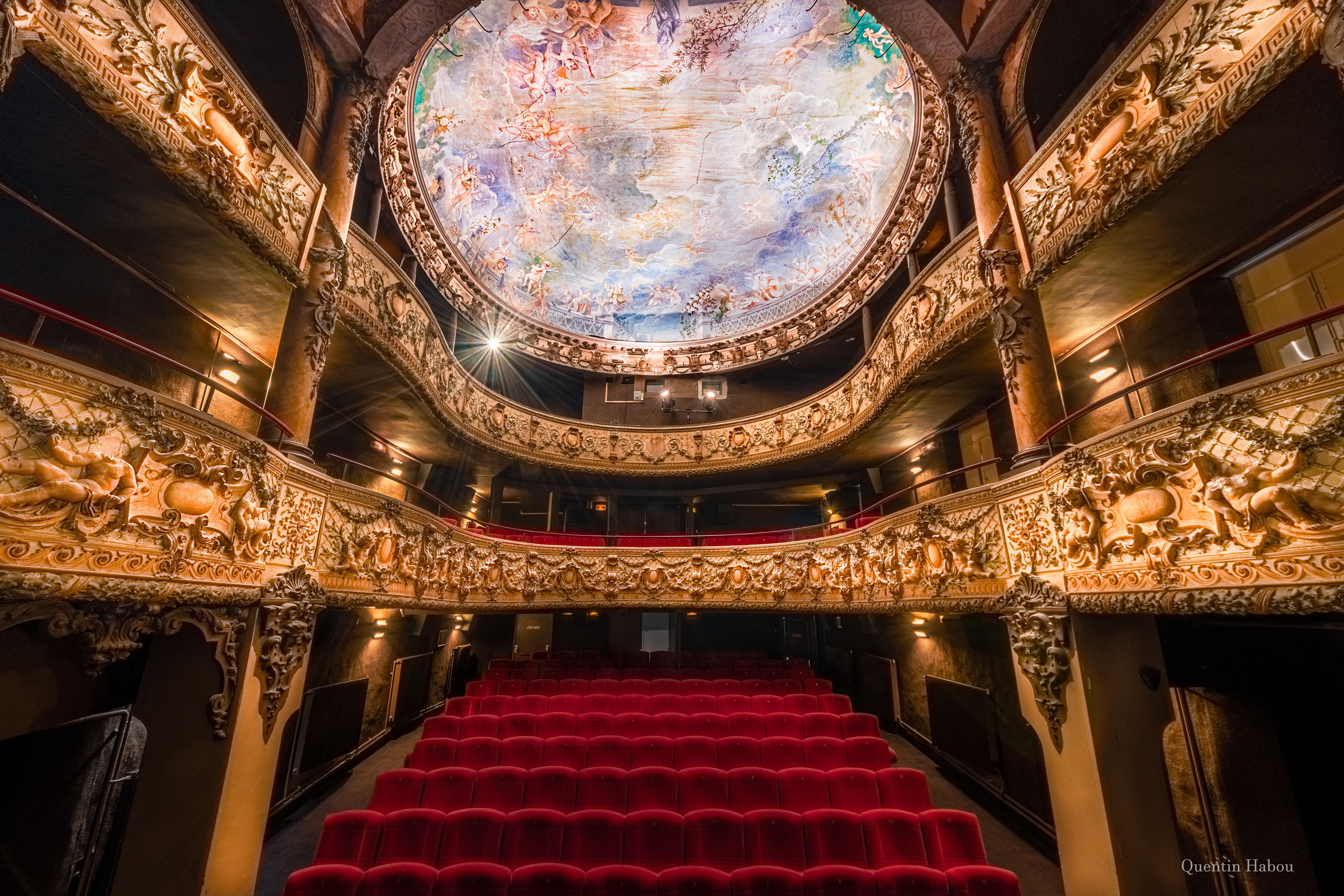 Visitez un ancien théâtre à l